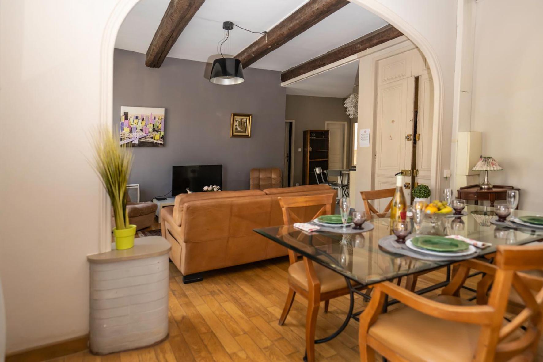 "Air D'Antan"-Meuble De Tourisme 3 Etoiles -Residence "Les Logis De Beziers"-Garage Optionnel-Coeur De Ville-Plages A 16Km ! Екстер'єр фото