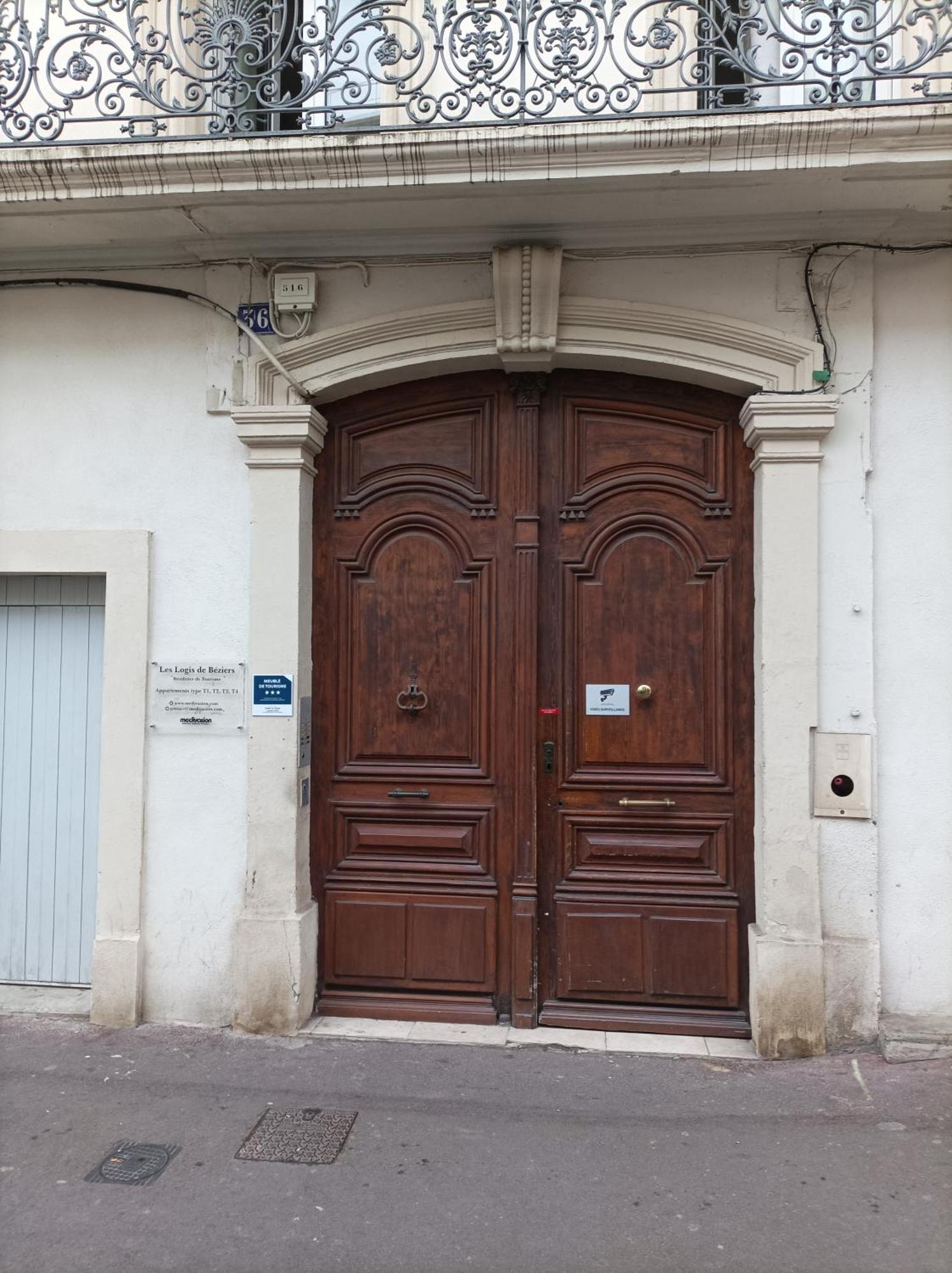"Air D'Antan"-Meuble De Tourisme 3 Etoiles -Residence "Les Logis De Beziers"-Garage Optionnel-Coeur De Ville-Plages A 16Km ! Екстер'єр фото
