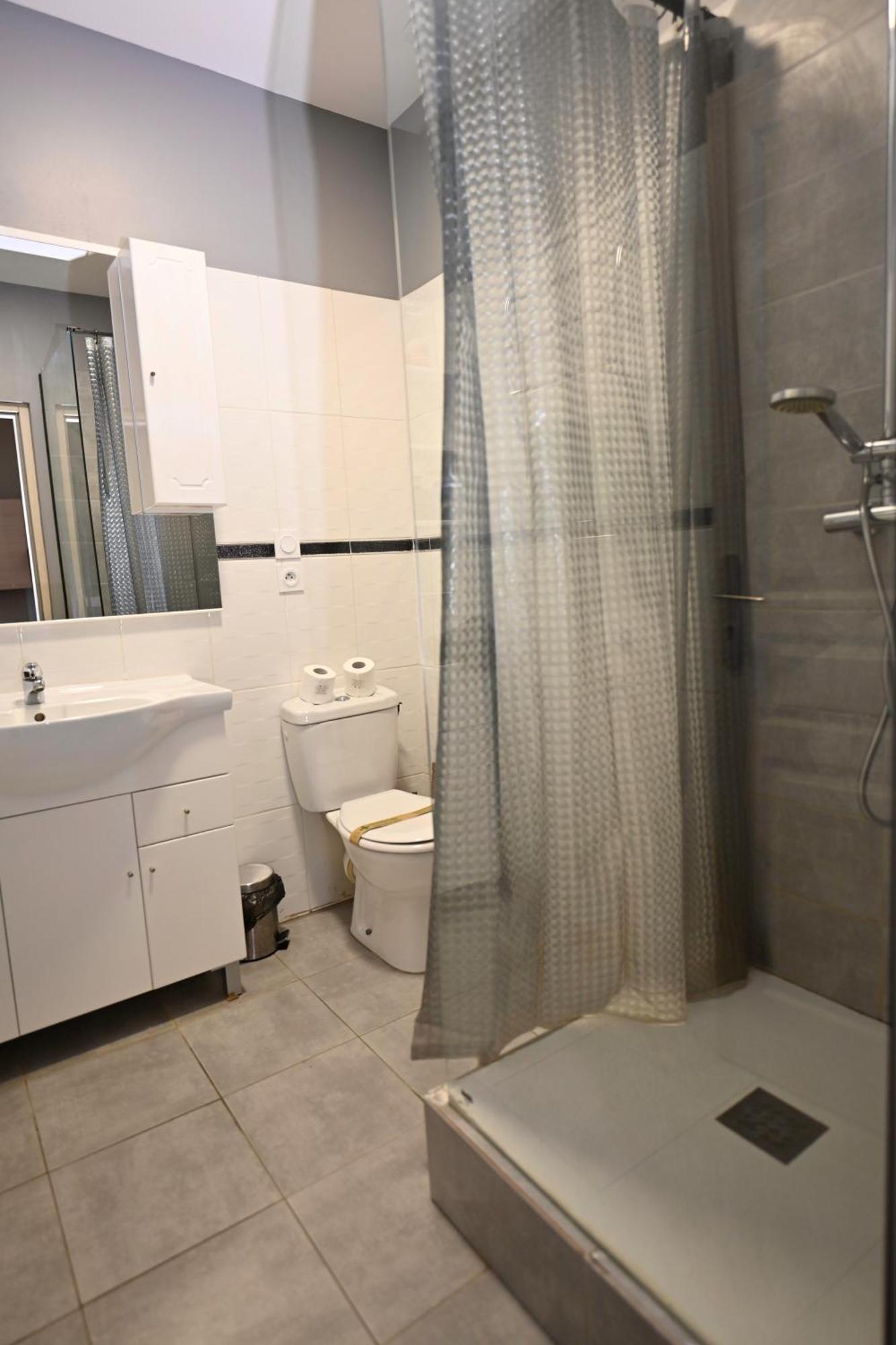 "Air D'Antan"-Meuble De Tourisme 3 Etoiles -Residence "Les Logis De Beziers"-Garage Optionnel-Coeur De Ville-Plages A 16Km ! Екстер'єр фото