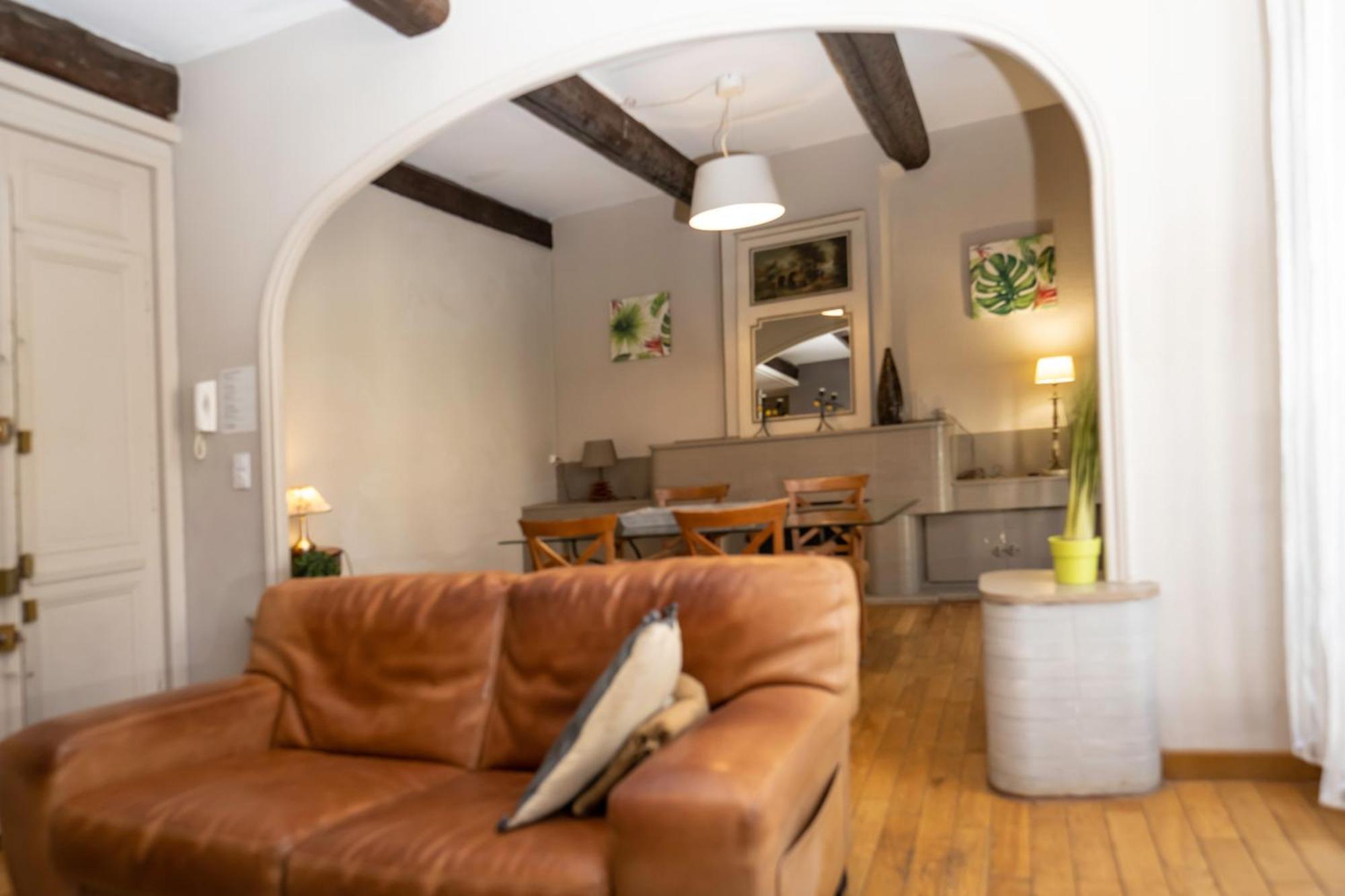 "Air D'Antan"-Meuble De Tourisme 3 Etoiles -Residence "Les Logis De Beziers"-Garage Optionnel-Coeur De Ville-Plages A 16Km ! Екстер'єр фото