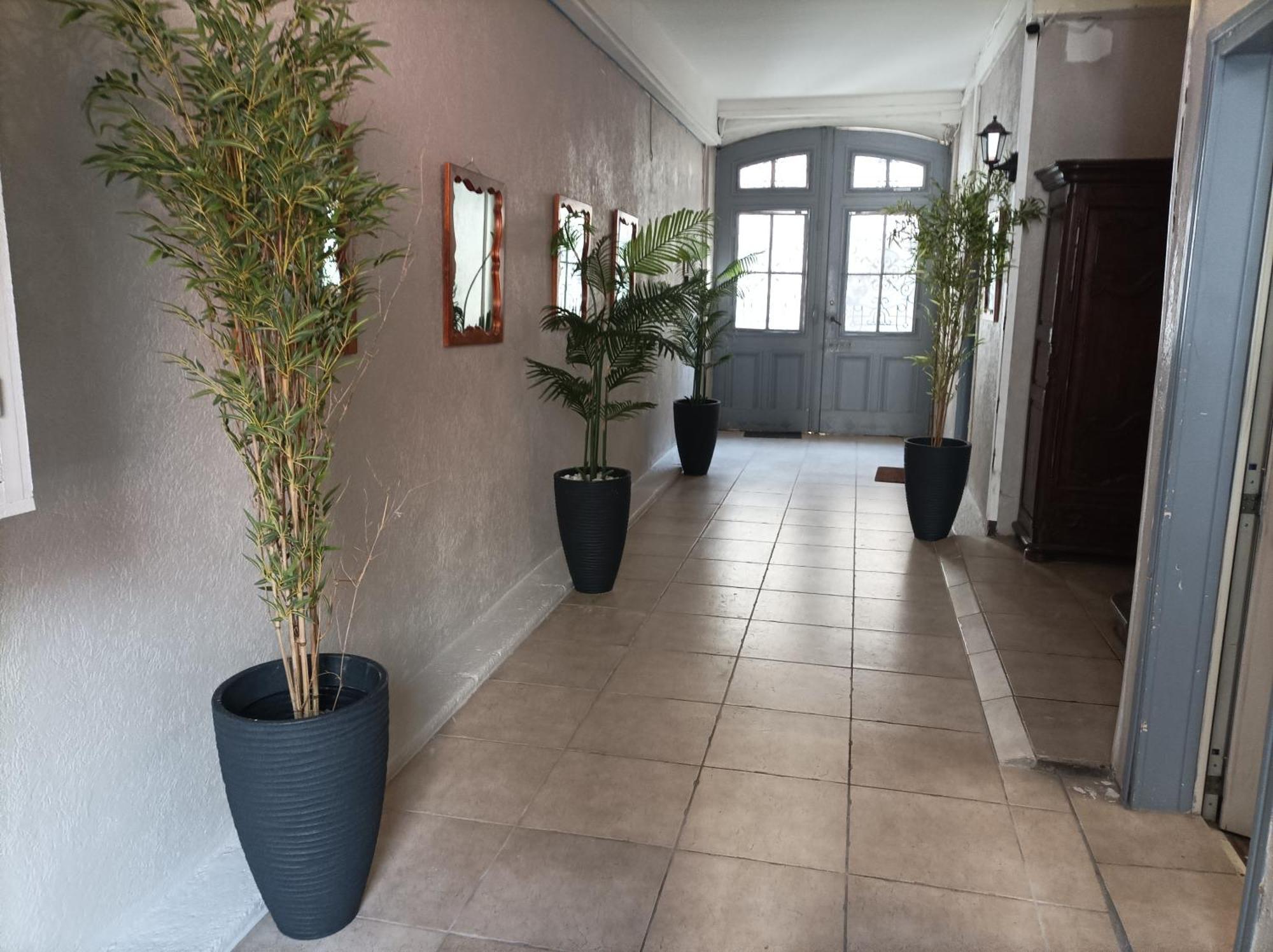 "Air D'Antan"-Meuble De Tourisme 3 Etoiles -Residence "Les Logis De Beziers"-Garage Optionnel-Coeur De Ville-Plages A 16Km ! Екстер'єр фото